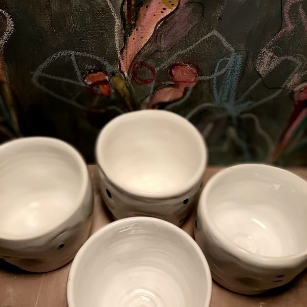 White Cups, 4